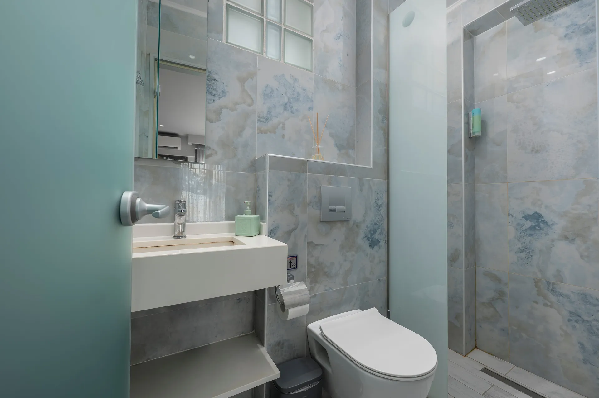 Tiara Holidays - Imagine Studios - Comfort Double Ground Floor - bathroom